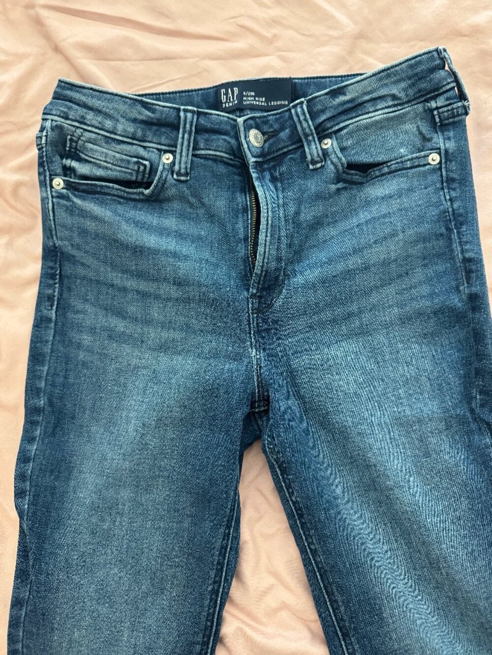 GAP High-Rise Universal Skinny Jeans